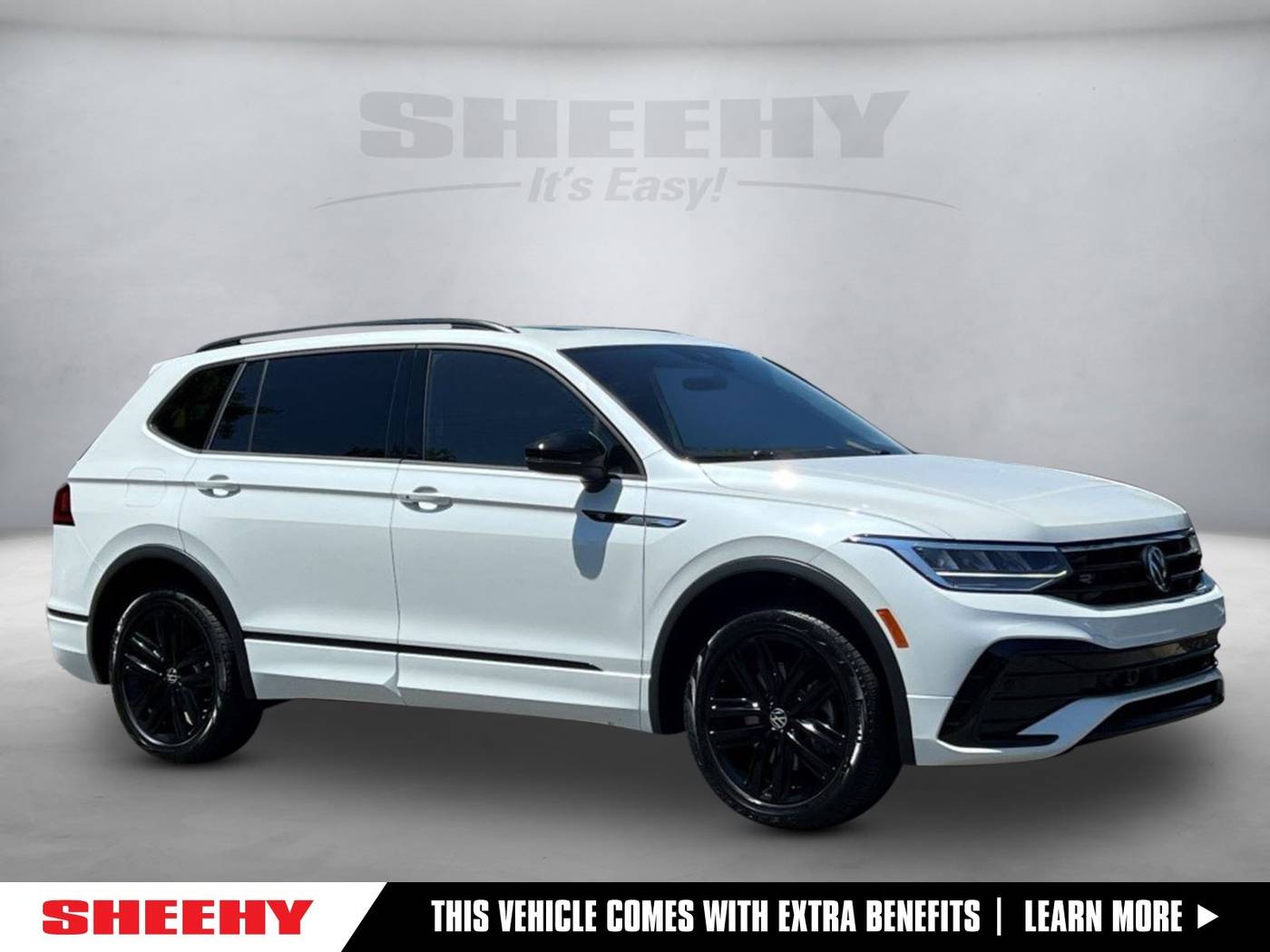 2022 Volkswagen Tiguan SE R-Line Black — SUV — 37,044 mi — Springfield, VA