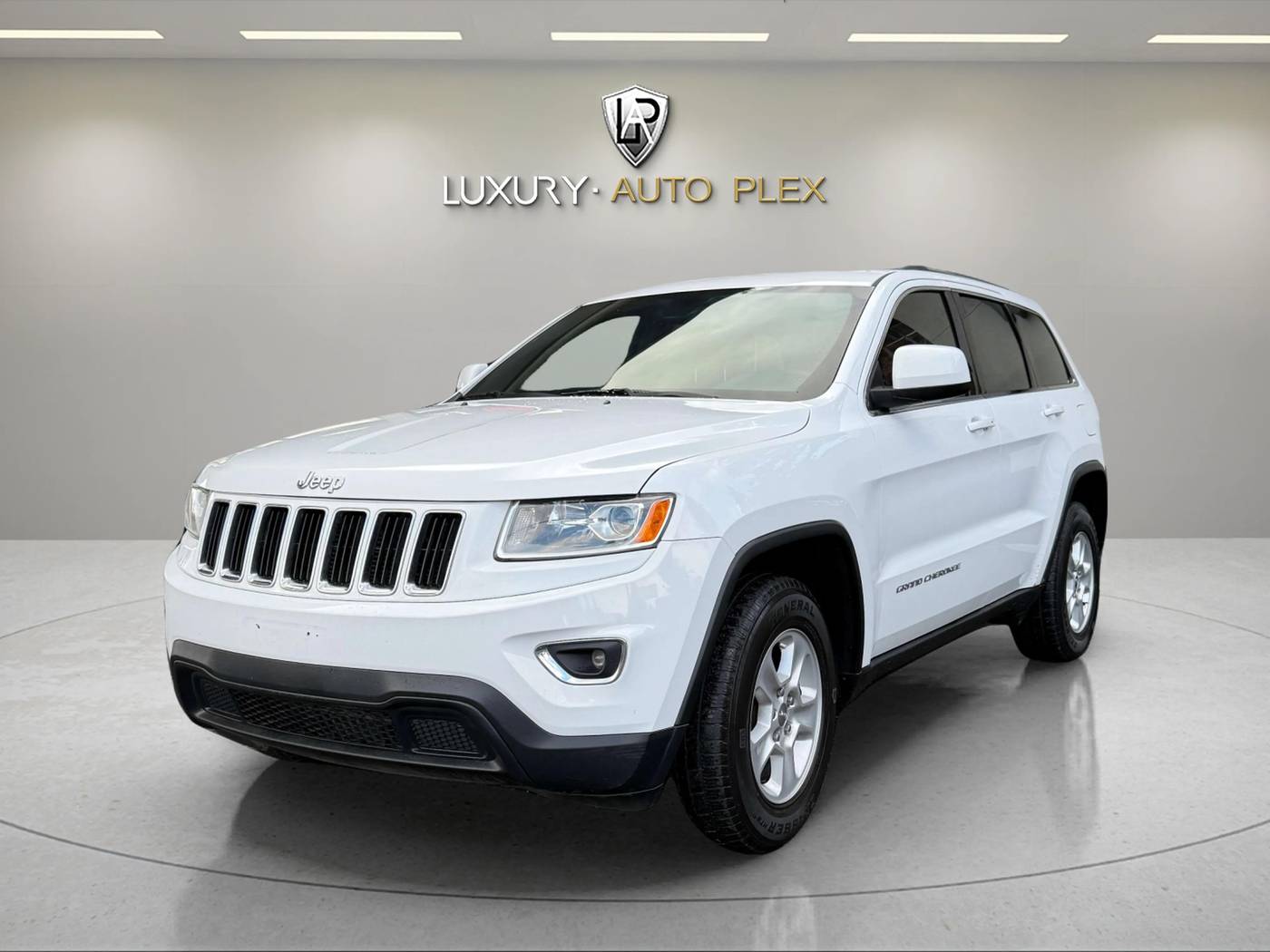 2015 Jeep Grand Cherokee Laredo — SUV — 119,635 mi — Portland, OR