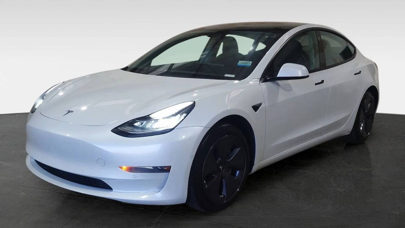 2022 Tesla Model 3 Long Range