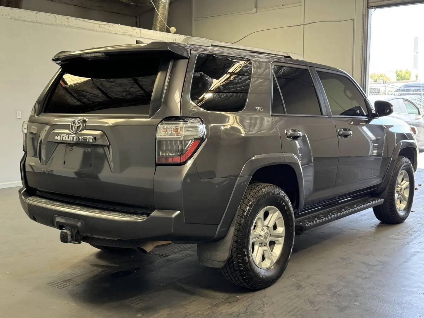 Thumbnail 4