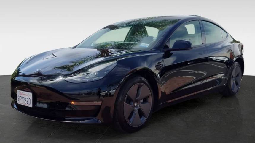 2023 Tesla Model 3 Base