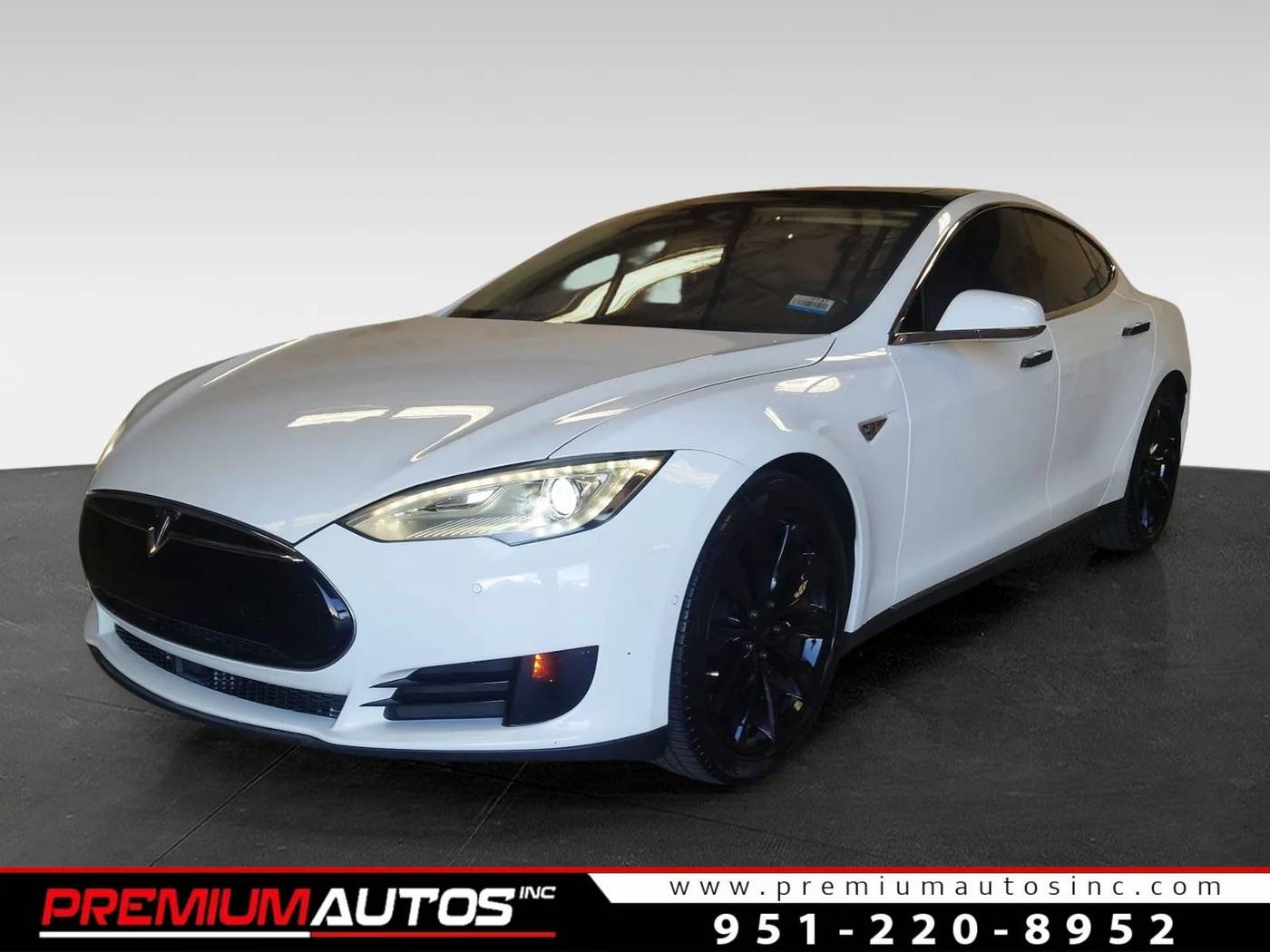 2015 Tesla Model S 70 — Hatchback — 95,237 mi — Norco, CA