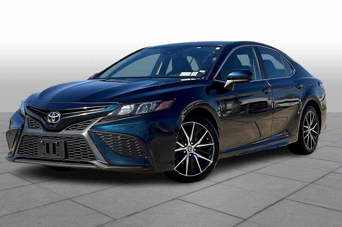 2021 Toyota Camry SE — Sedan — 55,049 mi — Harvey, LA