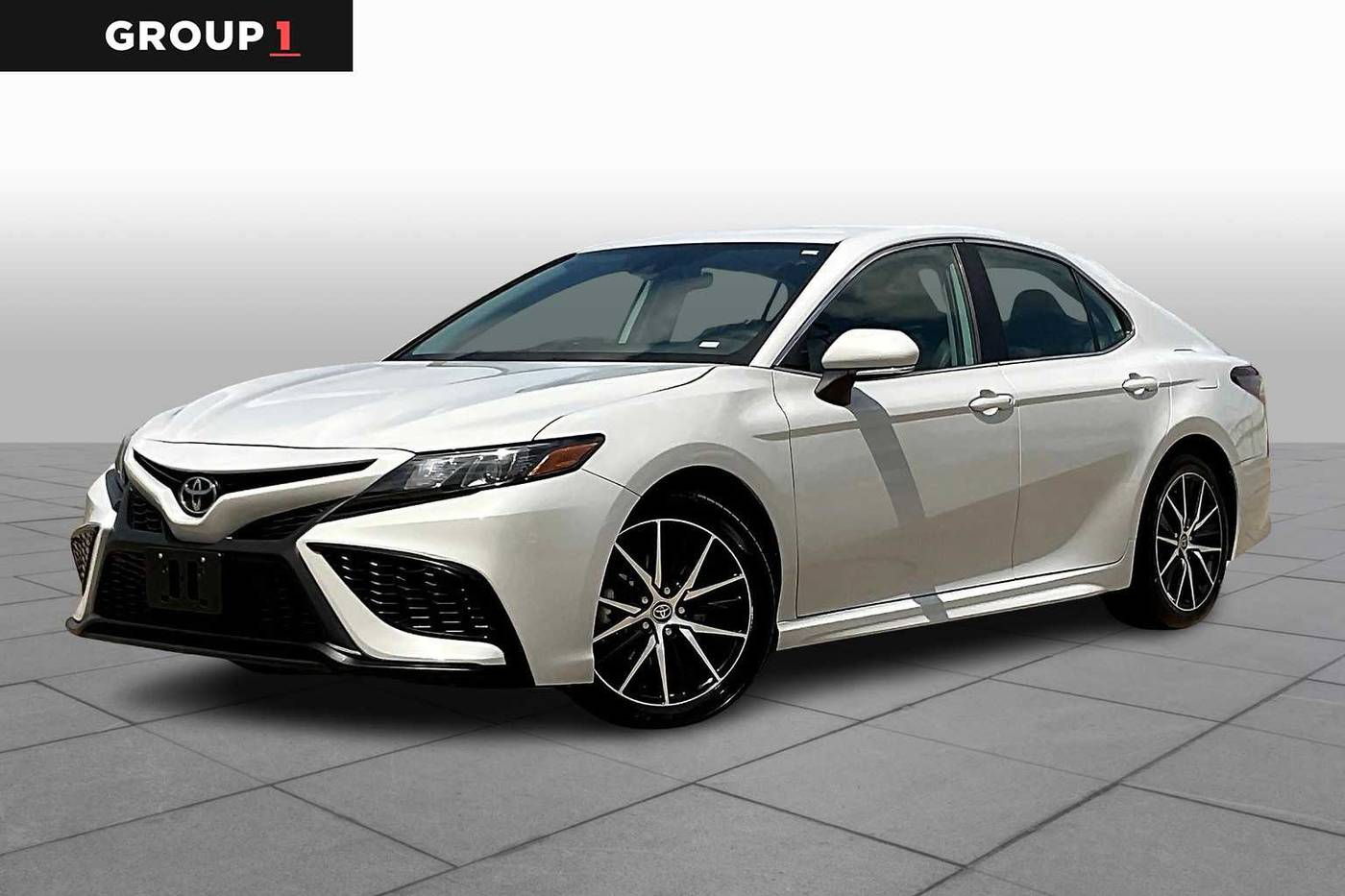 2023 Toyota Camry SE — Sedan — 53,716 mi — Harvey, LA