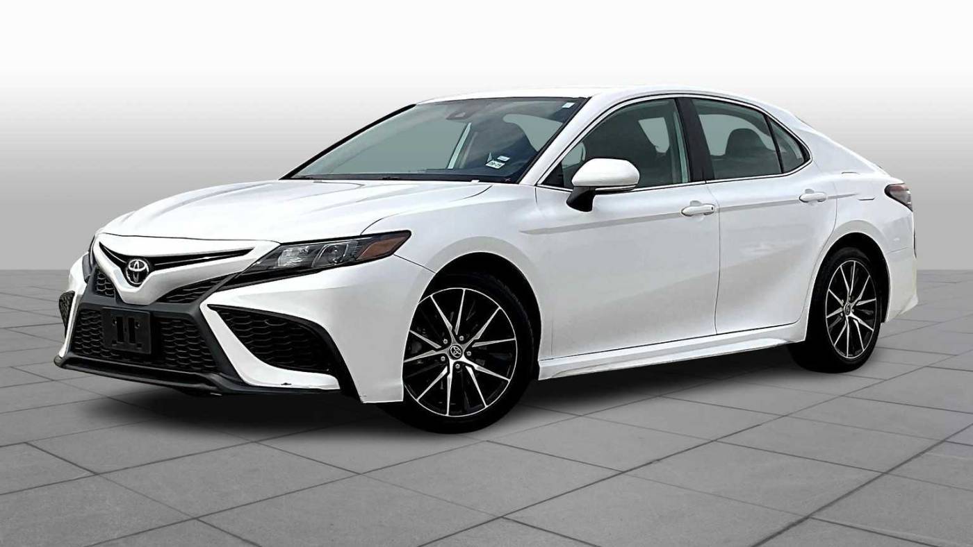 2022 Toyota Camry SE — Sedan — 65,304 mi — Harvey, LA