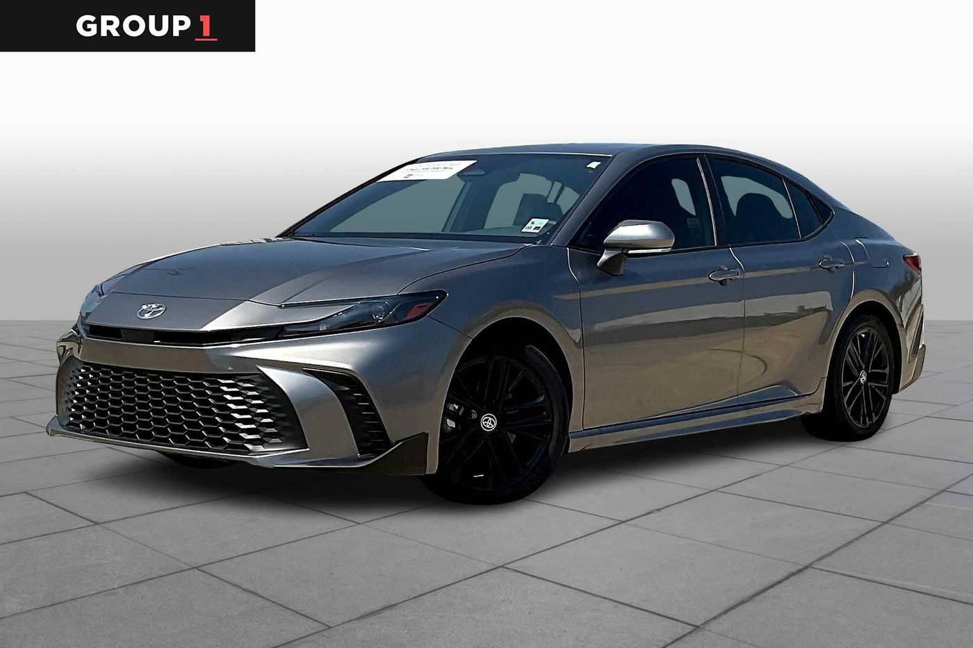 2025 Toyota Camry Hybrid SE — Sedan — 1,822 mi — Harvey, LA