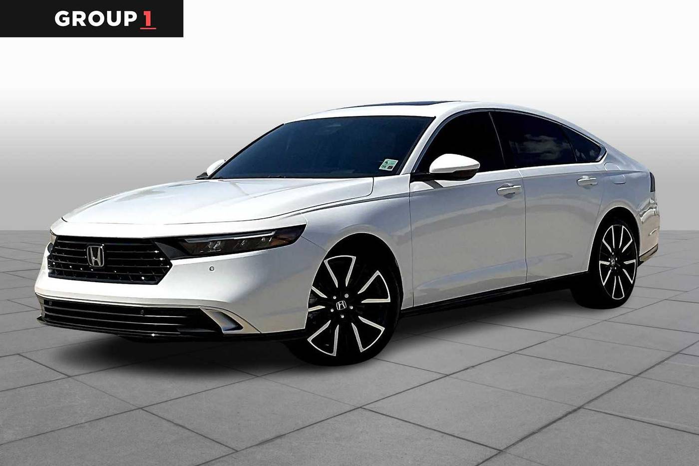 2023 Honda Accord Hybrid Touring — Sedan — 27,635 mi — Harvey, LA