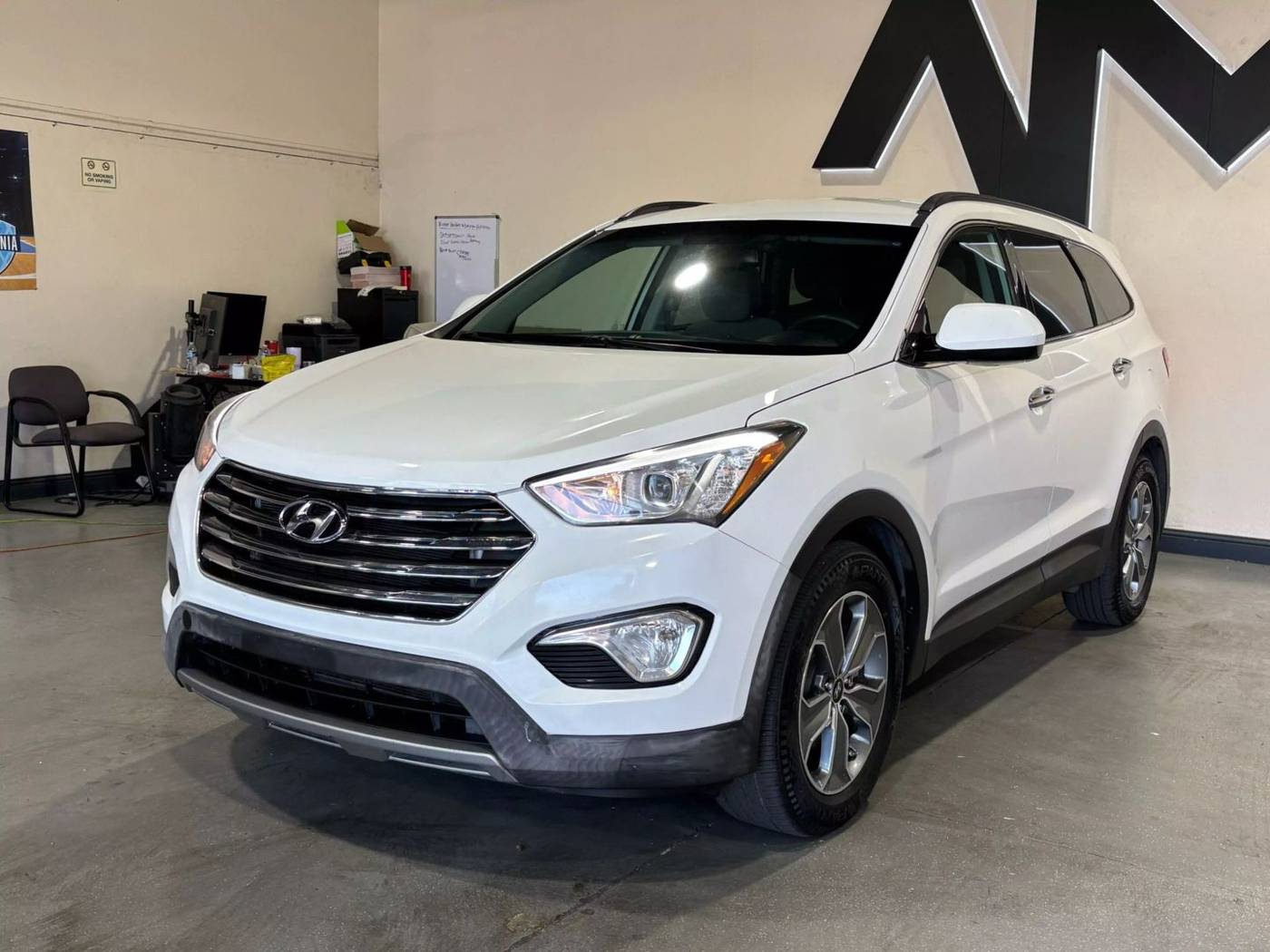 2016 Hyundai Santa Fe SE — SUV — 147,171 mi — Sacramento, CA