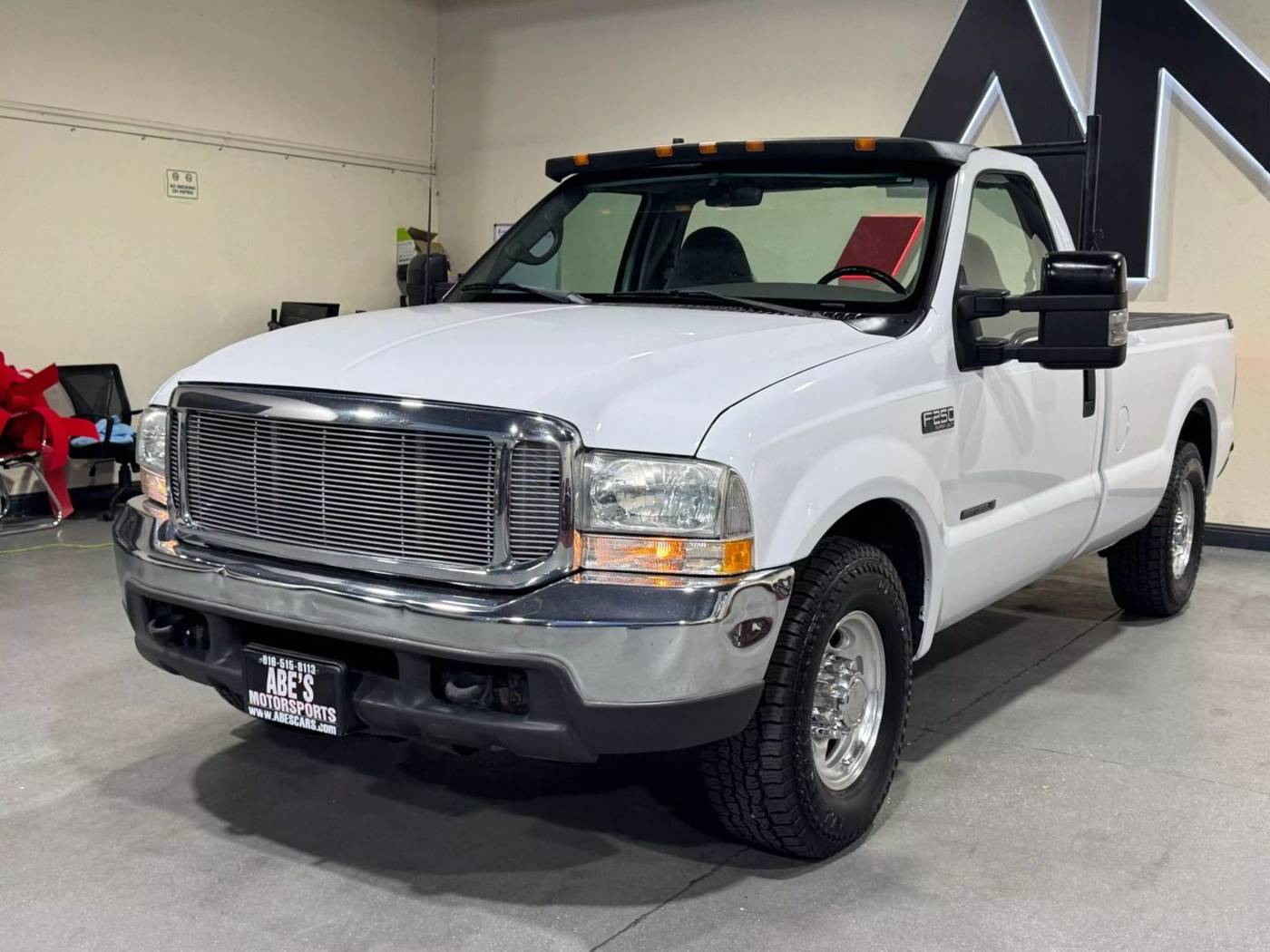 1999 Ford Super Duty F-250 XL — Pickup Truck — 210,117 mi — Sacramento, CA
