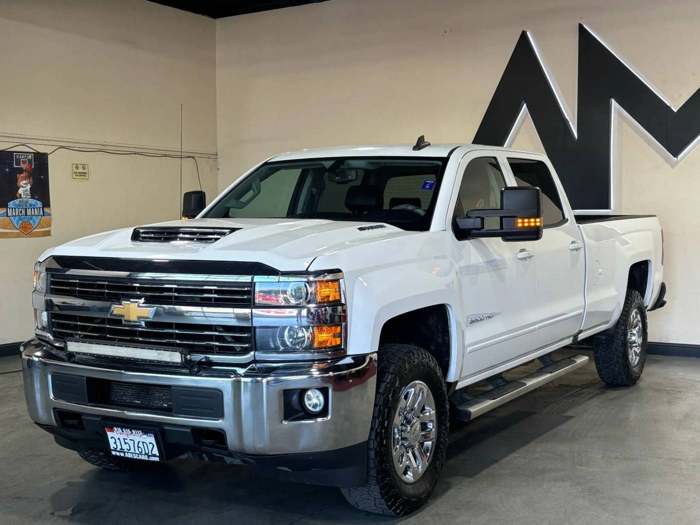 2017 Chevrolet Silverado 3500HD LT — Pickup Truck — 242,009 mi — Sacramento, CA