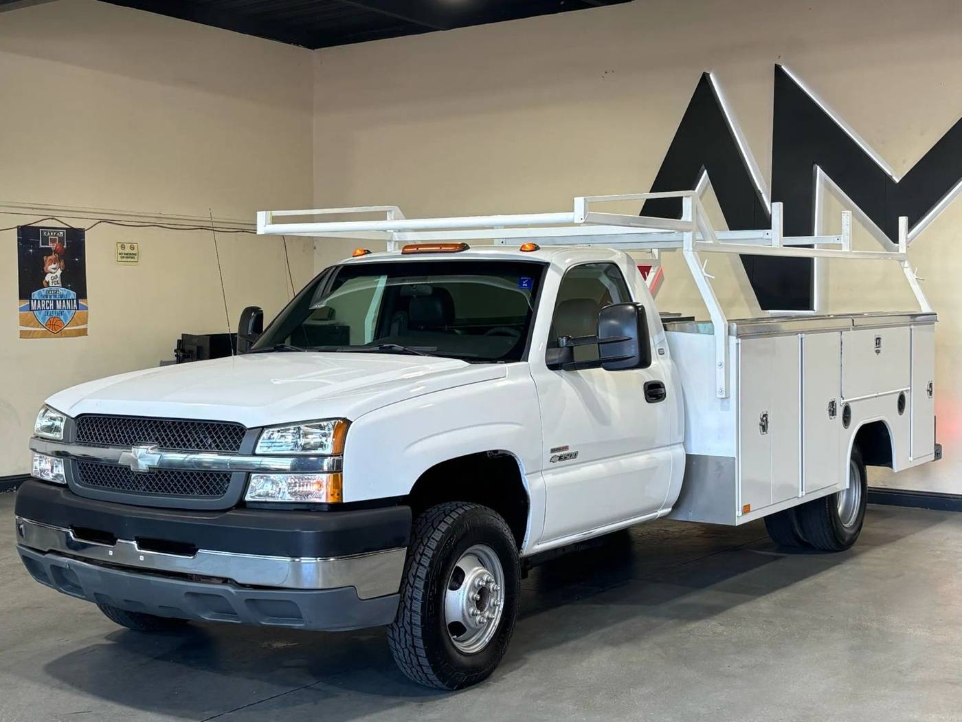 2003 Chevrolet Silverado 3500 Chassis Cab