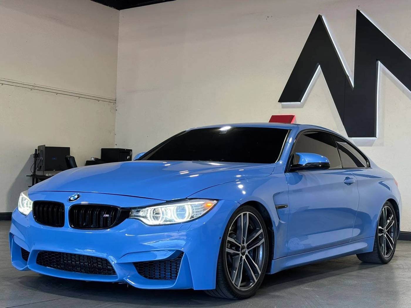 2015 BMW M4 Standard