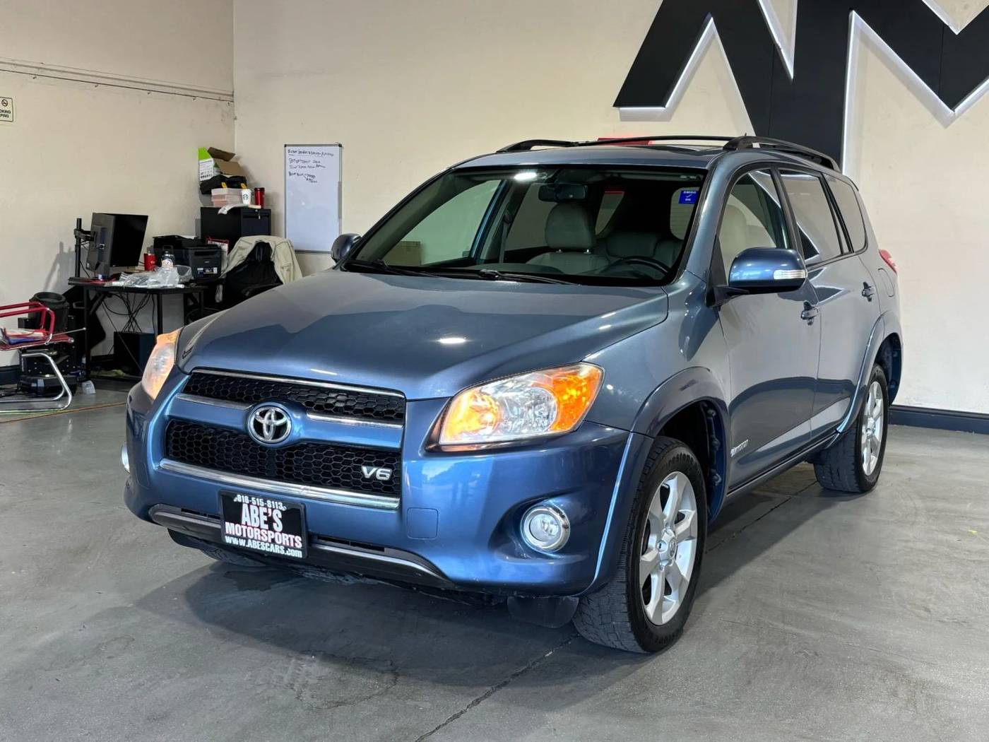 2010 Toyota RAV4 Limited V6 — SUV — 174,561 mi — Sacramento, CA
