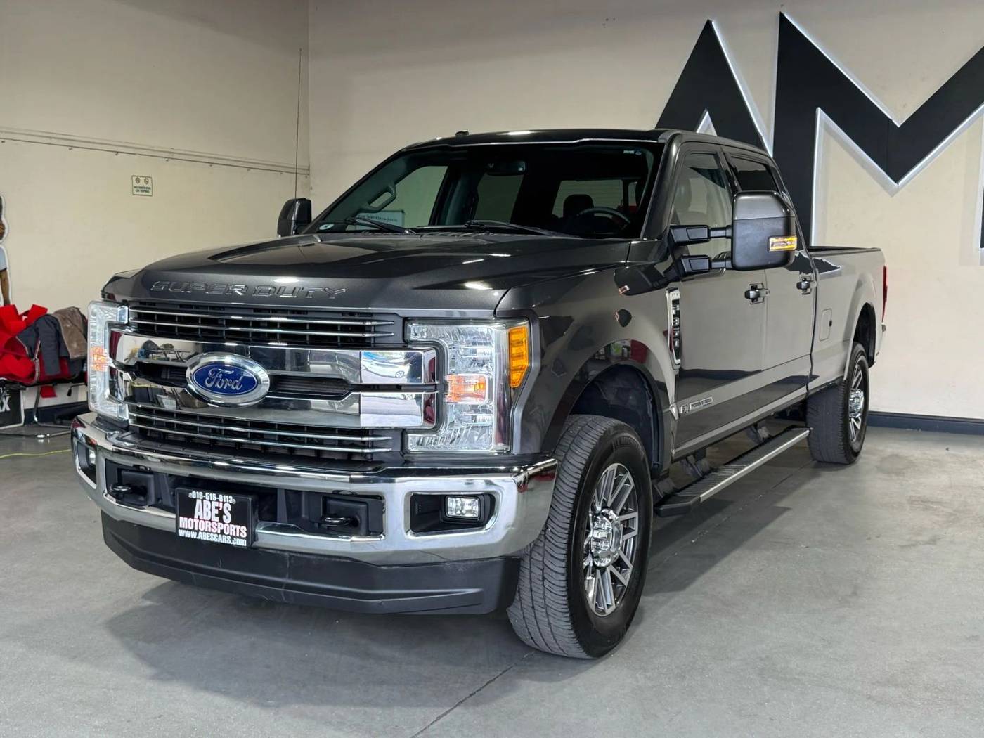 2017 Ford Super Duty F-350 Lariat — Pickup Truck — 153,858 mi — Sacramento, CA
