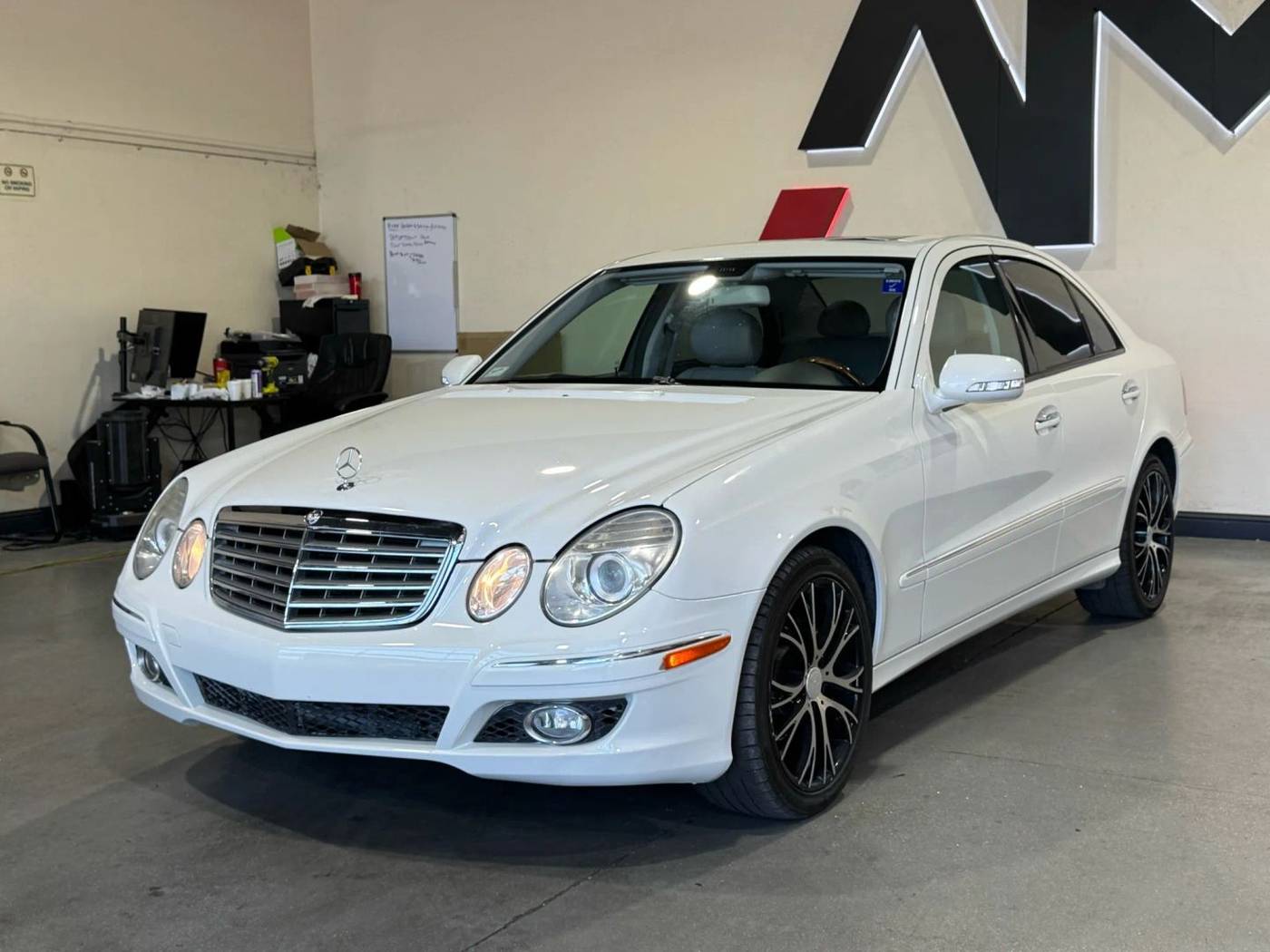 2009 Mercedes-Benz E-Class E 350 — Sedan — 131,376 mi — Sacramento, CA