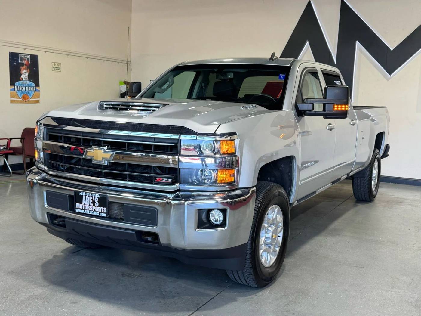 2019 Chevrolet Silverado 3500HD LT — Pickup Truck — 144,999 mi — Sacramento, CA