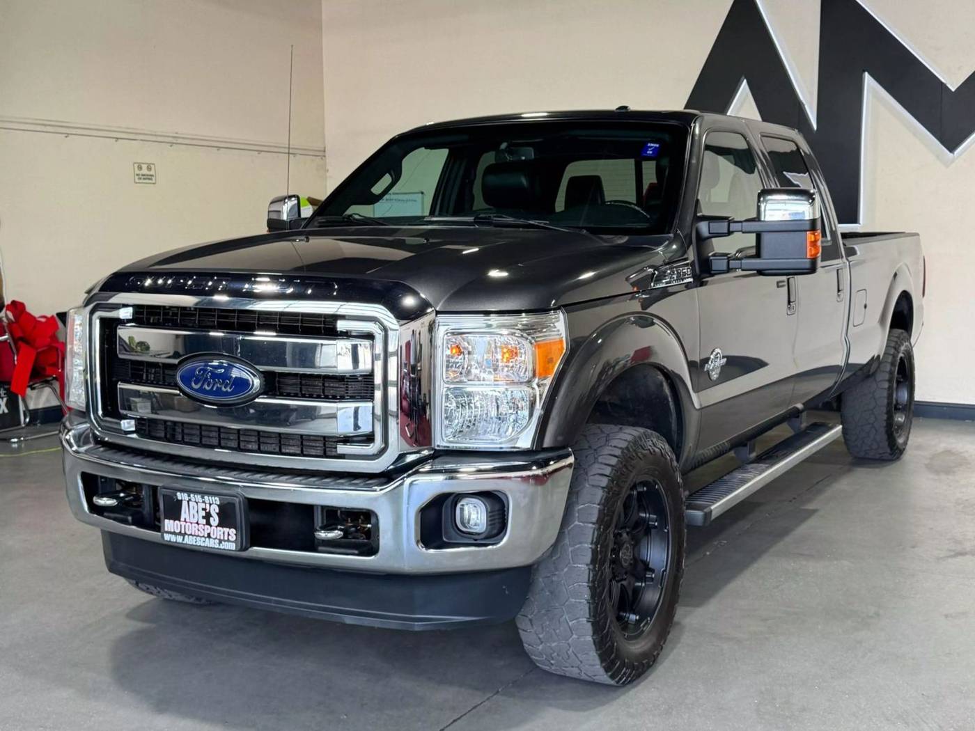 2016 Ford Super Duty F-350 Lariat — Pickup Truck — 168,614 mi — Sacramento, CA