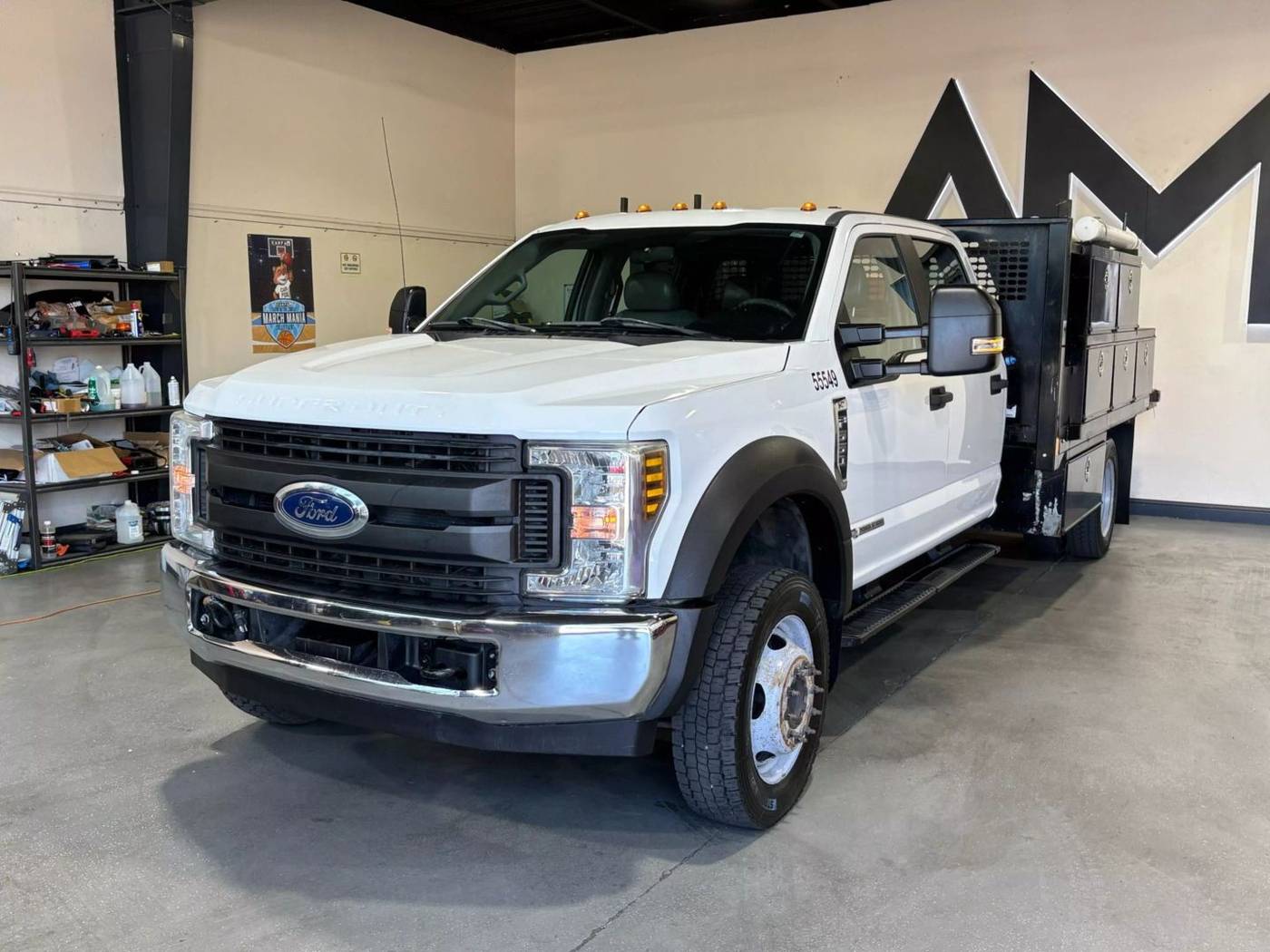 2019 Ford Super Duty F-550 Chassis Cab XL — Chassis Cab Truck — 183,704 mi — Sacramento, CA