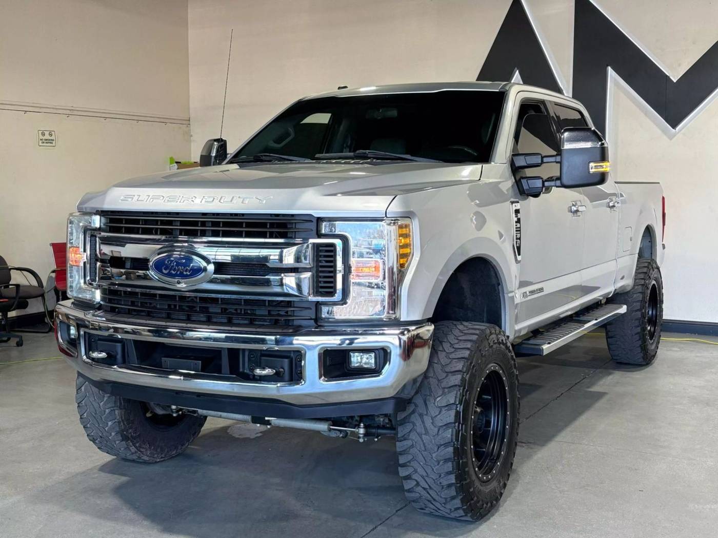 2019 Ford Super Duty F-250 XLT — Pickup Truck — 108,085 mi — Sacramento, CA