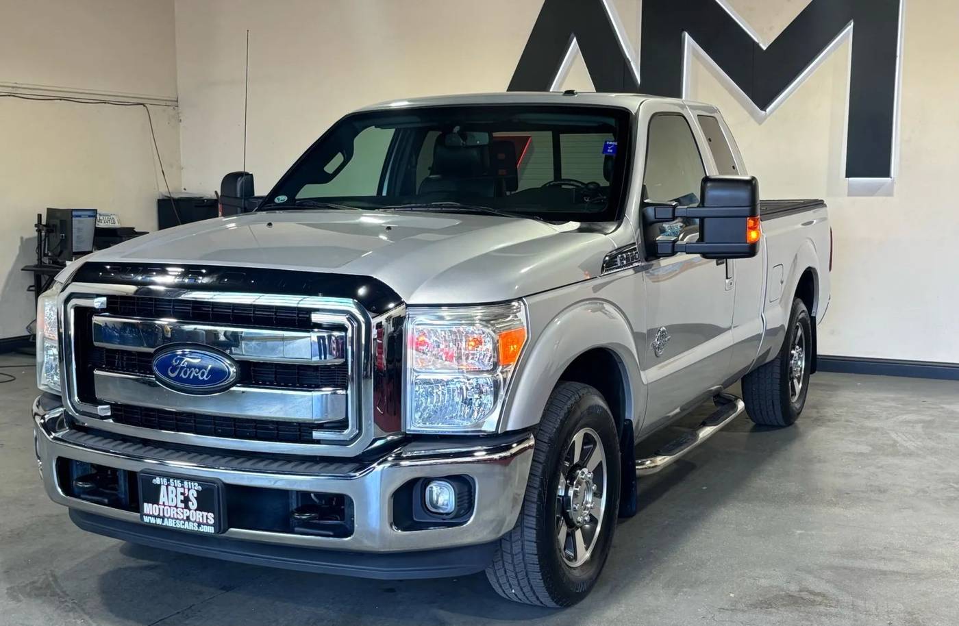 2015 Ford Super Duty F-350 Lariat — Pickup Truck — 25,331 mi — Sacramento, CA