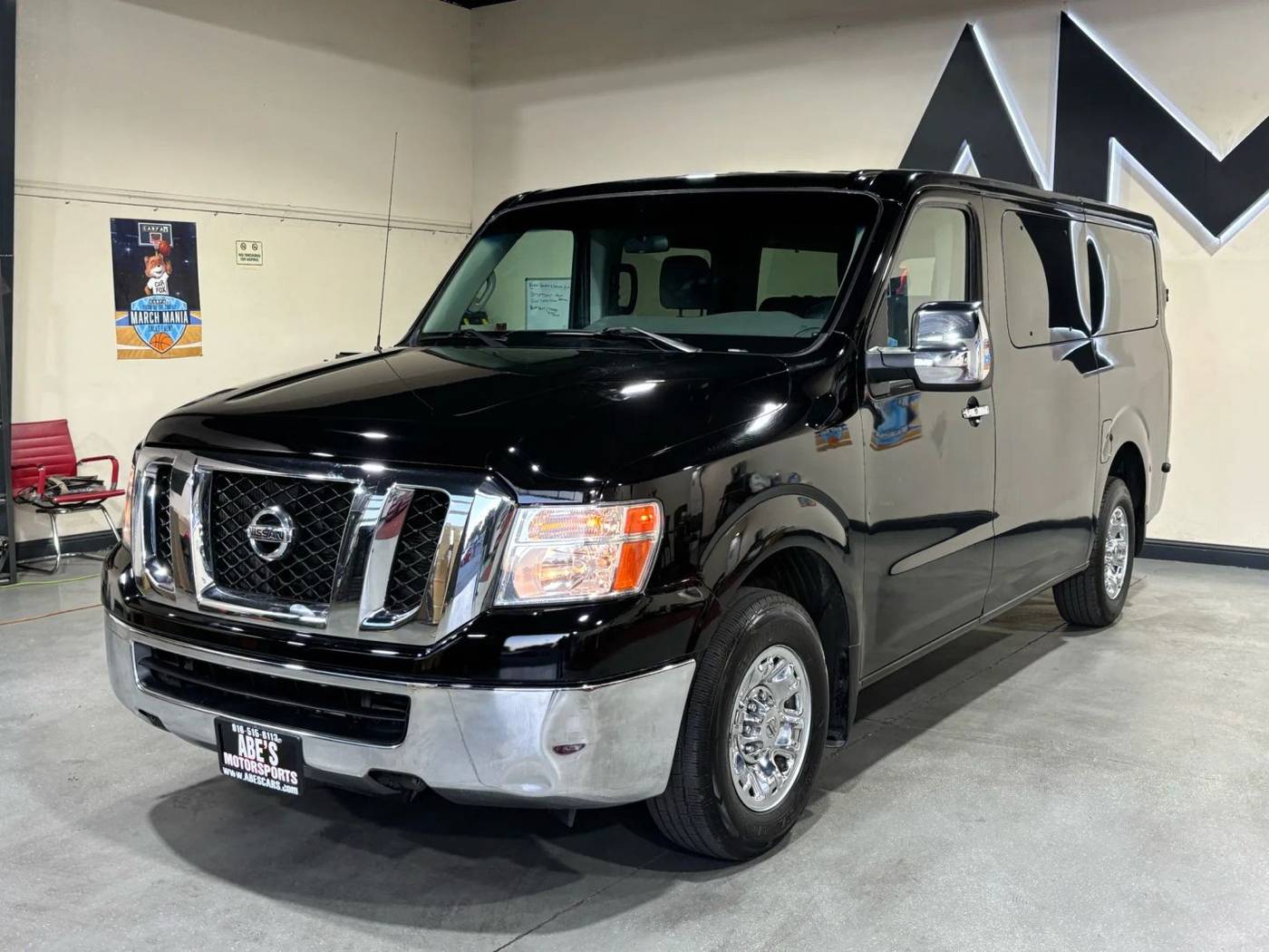 2013 Nissan NV Passenger SV — Passenger Van — 104,992 mi — Sacramento, CA