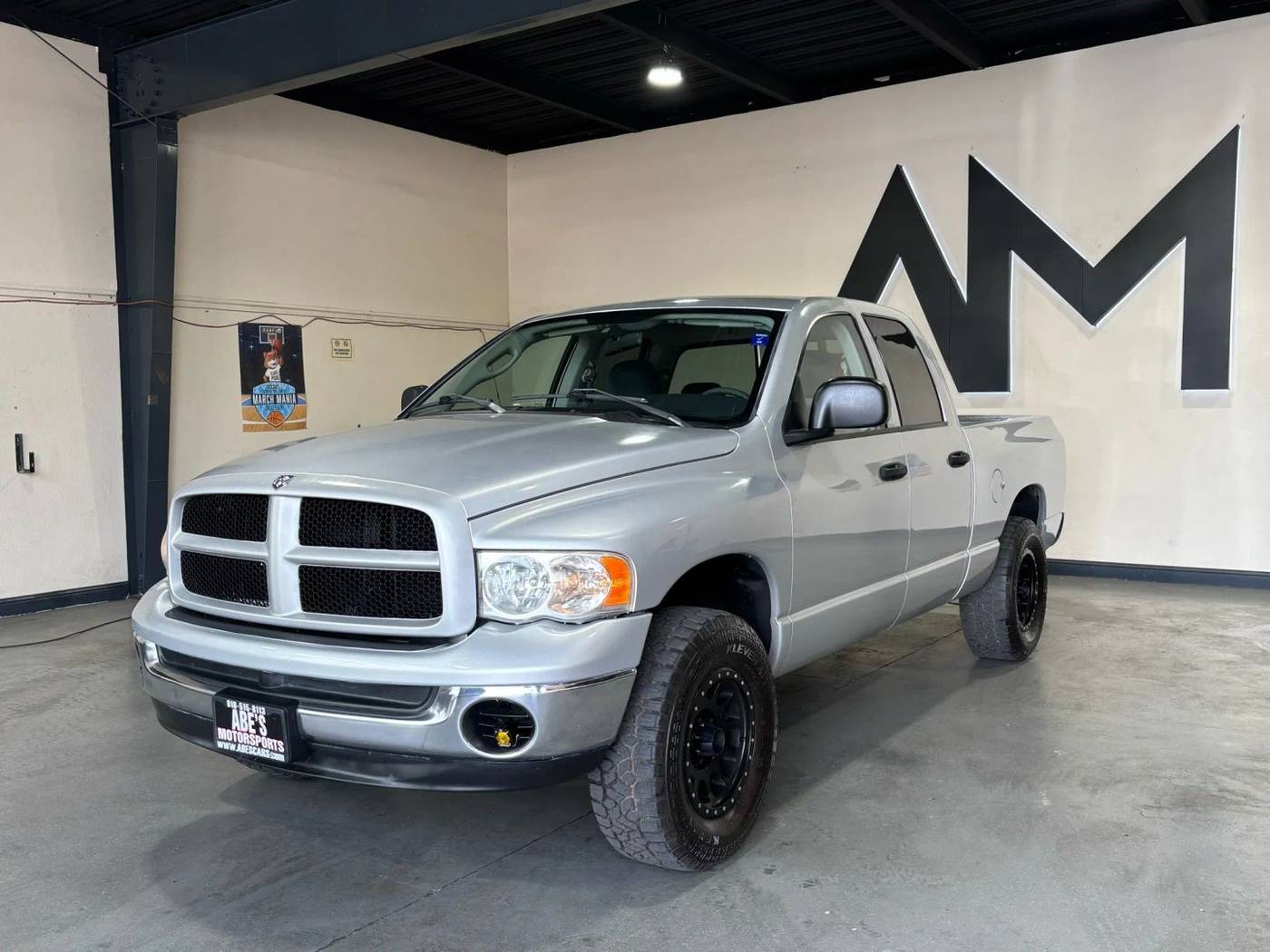 2004 Dodge Ram 1500 SLT — Pickup Truck — 172,623 mi — Sacramento, CA
