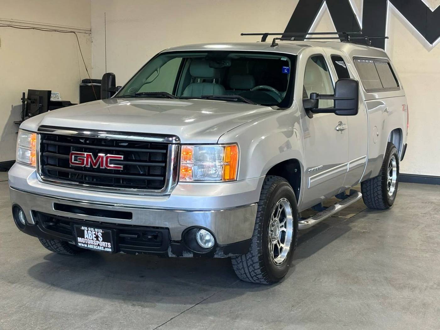 2010 GMC Sierra 1500 SLT — Pickup Truck — 104,854 mi — Sacramento, CA