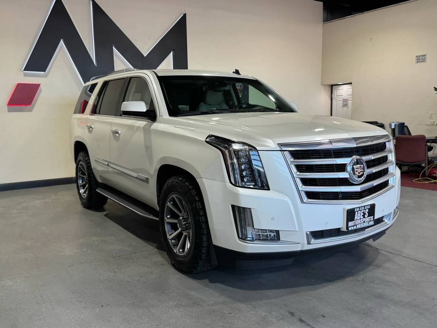 2015 Cadillac Escalade Luxury — SUV — 126,399 mi — Sacramento, CA