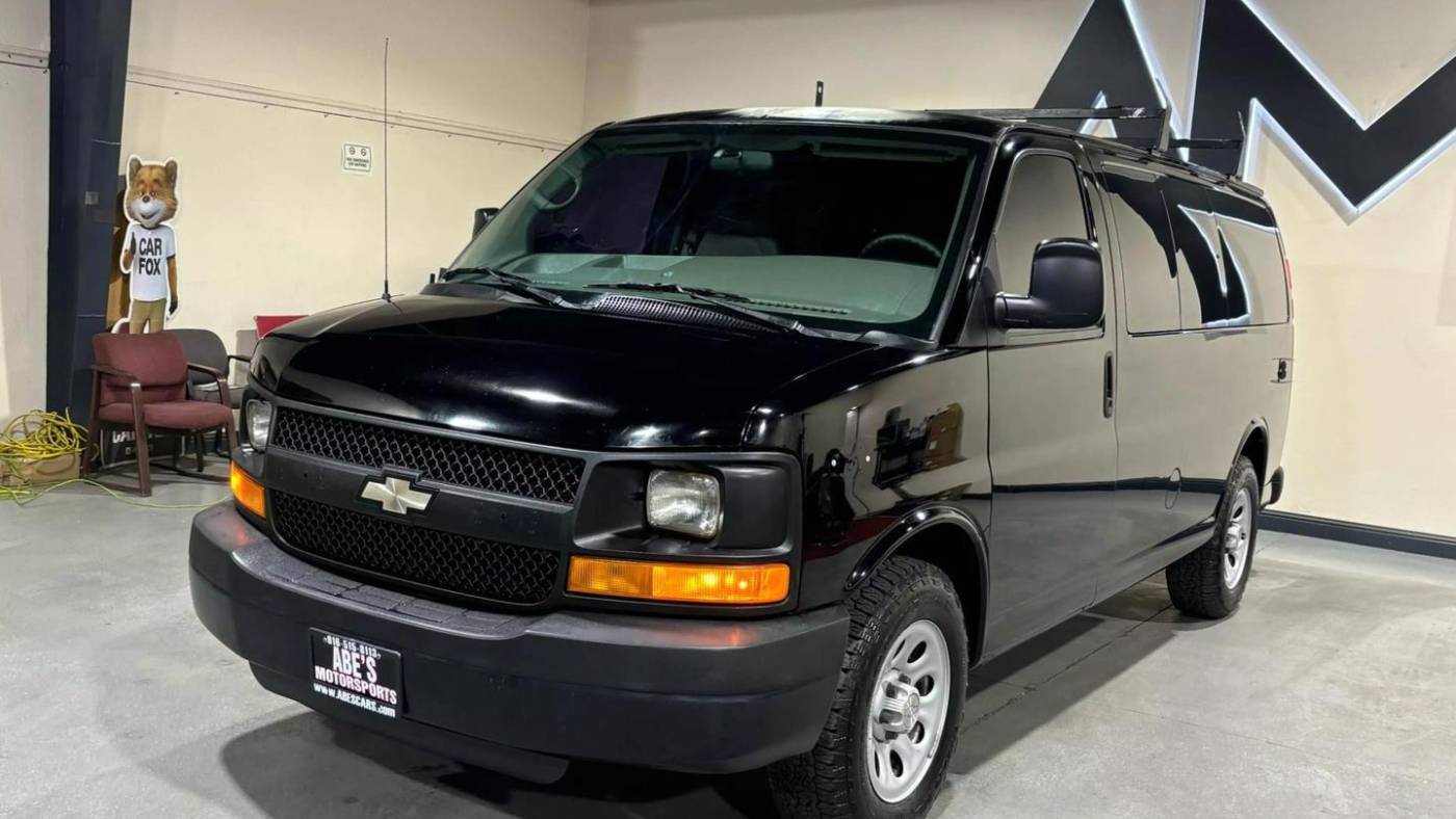2009 Chevrolet Express Passenger Base — Passenger Van — 52,181 mi — Sacramento, CA