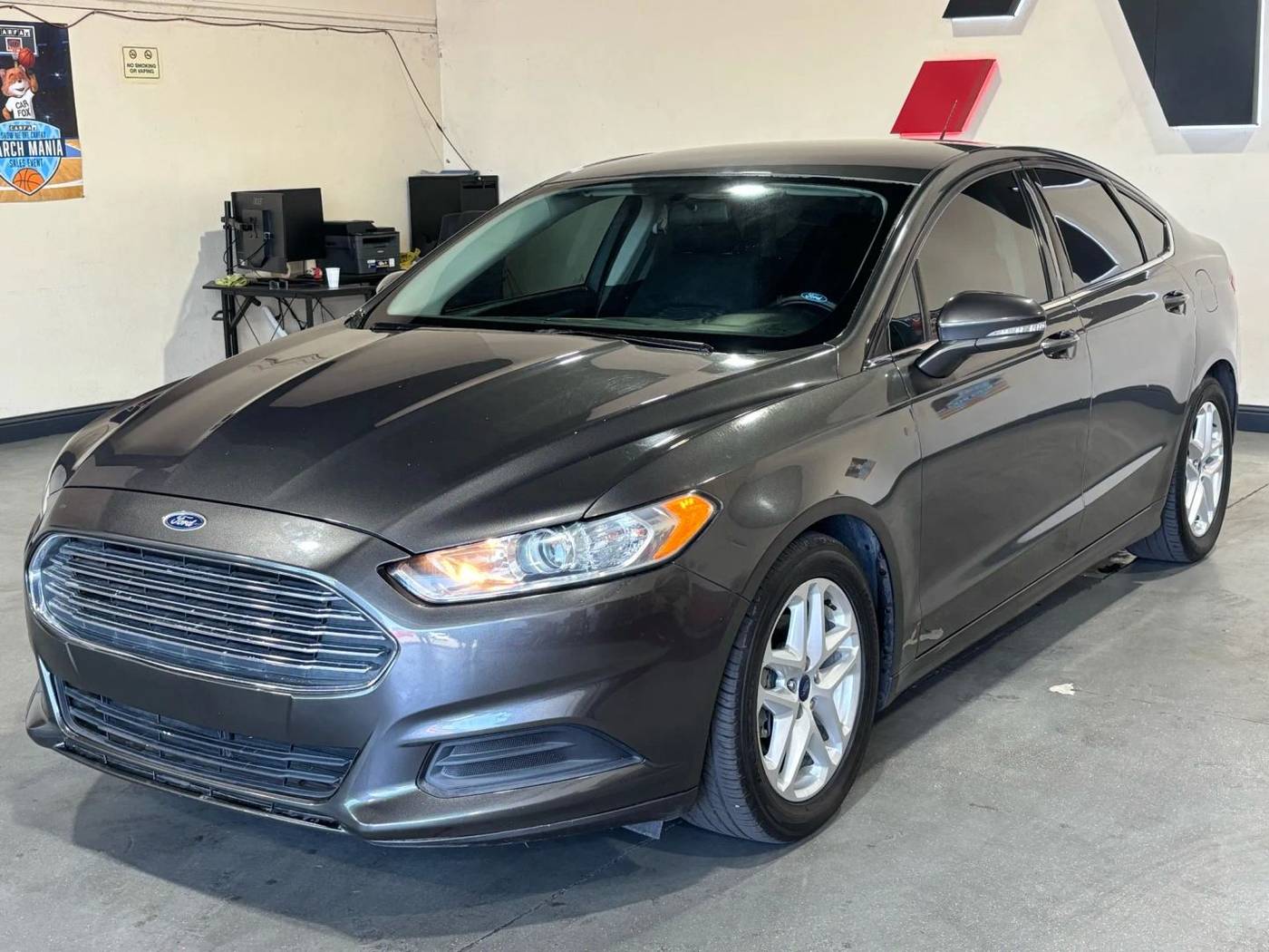 2016 Ford Fusion SE — Sedan — 136,049 mi — Sacramento, CA