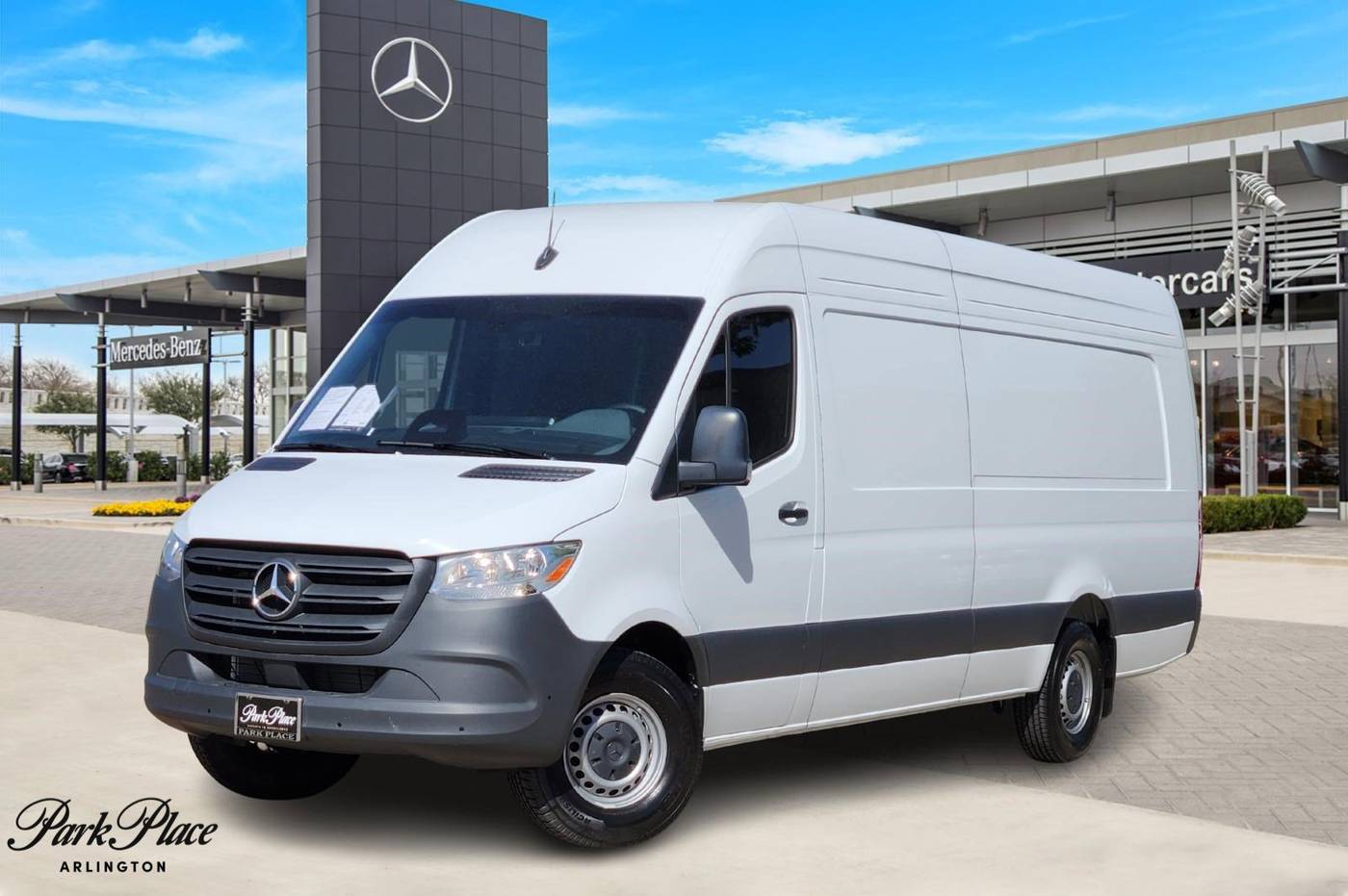 2025 Mercedes-Benz Sprinter Cargo Van 2500 — Cargo Van — 588 mi — Arlington, TX