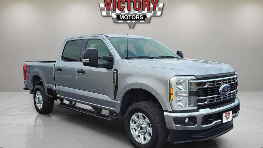 2024 Ford Super Duty F-250 XLT — Pickup Truck — 11,815 mi — Chesterfield, MI