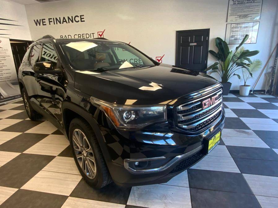 2017 GMC Acadia SLT — SUV — 101,718 mi — Hartford, CT