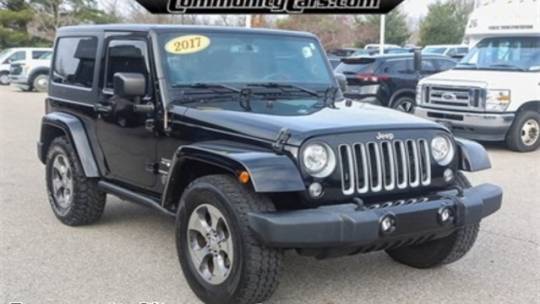 2017 Jeep Wrangler Sahara — SUV — 111,942 mi — Bloomington, IN