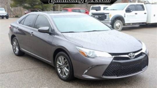 2017 Toyota Camry LE — Sedan — 77,167 mi — Bloomington, IN