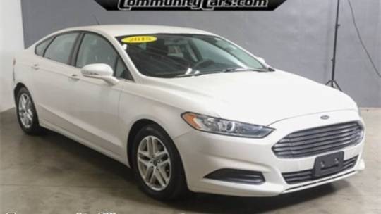 2015 Ford Fusion SE — Sedan — 110,910 mi — Bloomington, IN