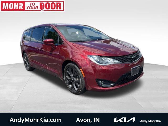 2018 Chrysler Pacifica Touring Plus — Minivan — 132,651 mi — Avon, IN