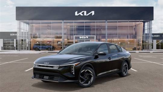 2025 Kia K4 EX — Sedan — 4,651 mi — Avon, IN