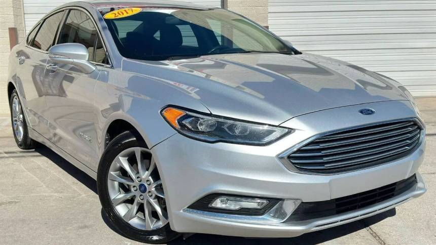 2017 Ford Fusion Hybrid SE — Sedan — 86,422 mi — Tucson, AZ