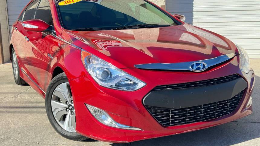 2015 Hyundai Sonata Hybrid Limited — Sedan — 90,114 mi — Tucson, AZ