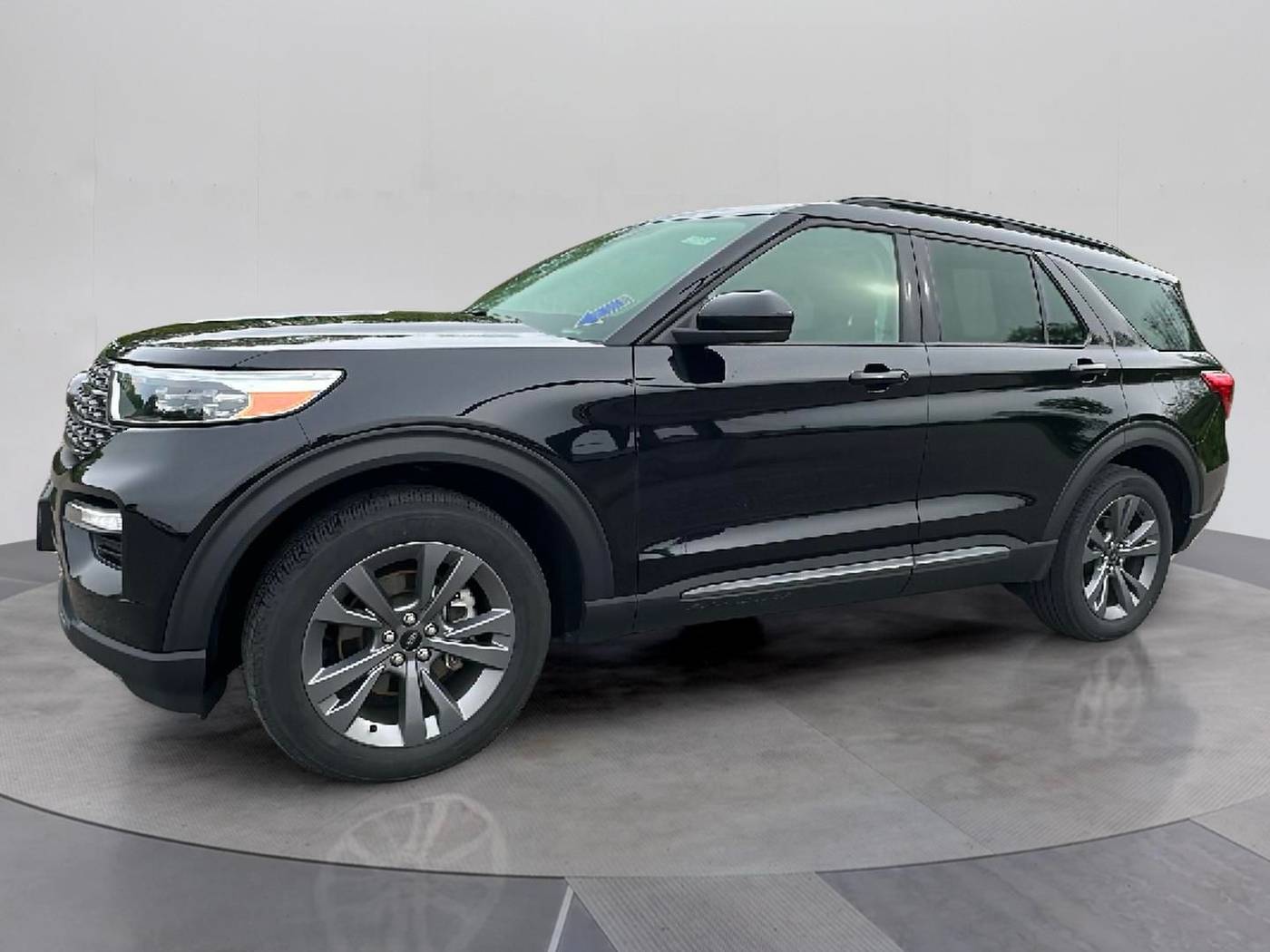 2022 Ford Explorer XLT — SUV — 51,067 mi — Liverpool, NY
