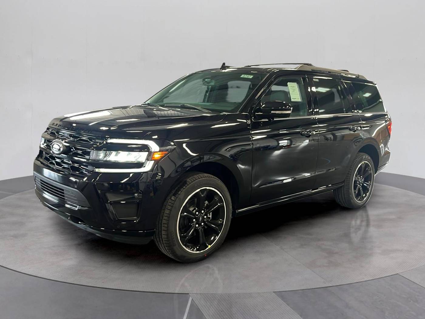 2024 Ford Expedition Limited — SUV — 939 mi — Liverpool, NY