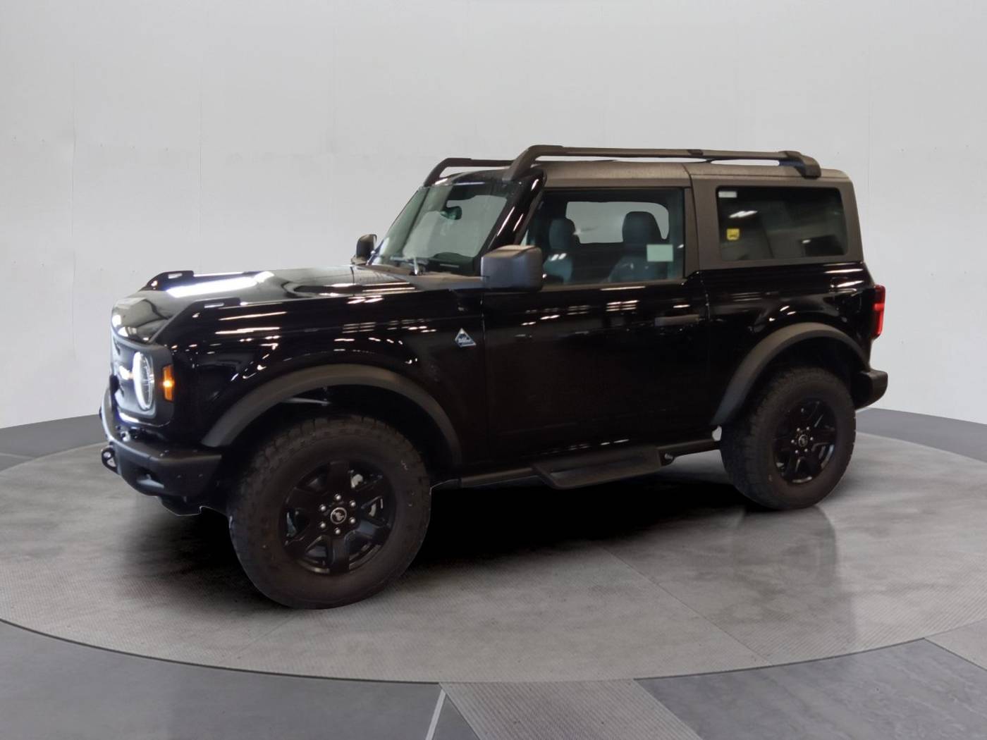 2024 Ford Bronco Black Diamond — SUV — 618 mi — Liverpool, NY