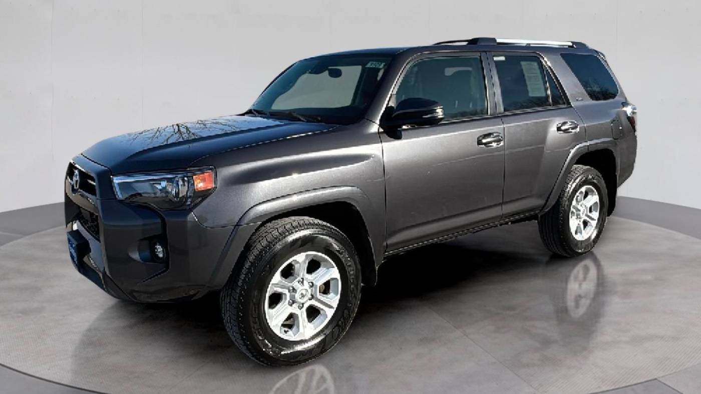 2022 Toyota 4Runner SR5 Premium — SUV — 35,520 mi — Liverpool, NY
