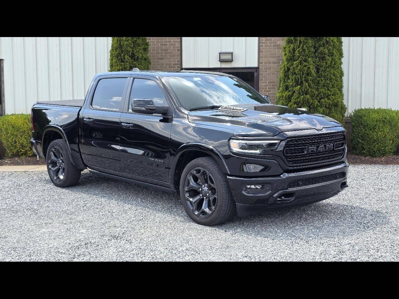 2023 Ram 1500 Limited — Pickup Truck — 18,767 mi — Cornelius, NC