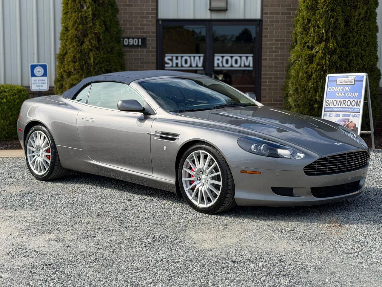 2007 Aston Martin DB9 Standard