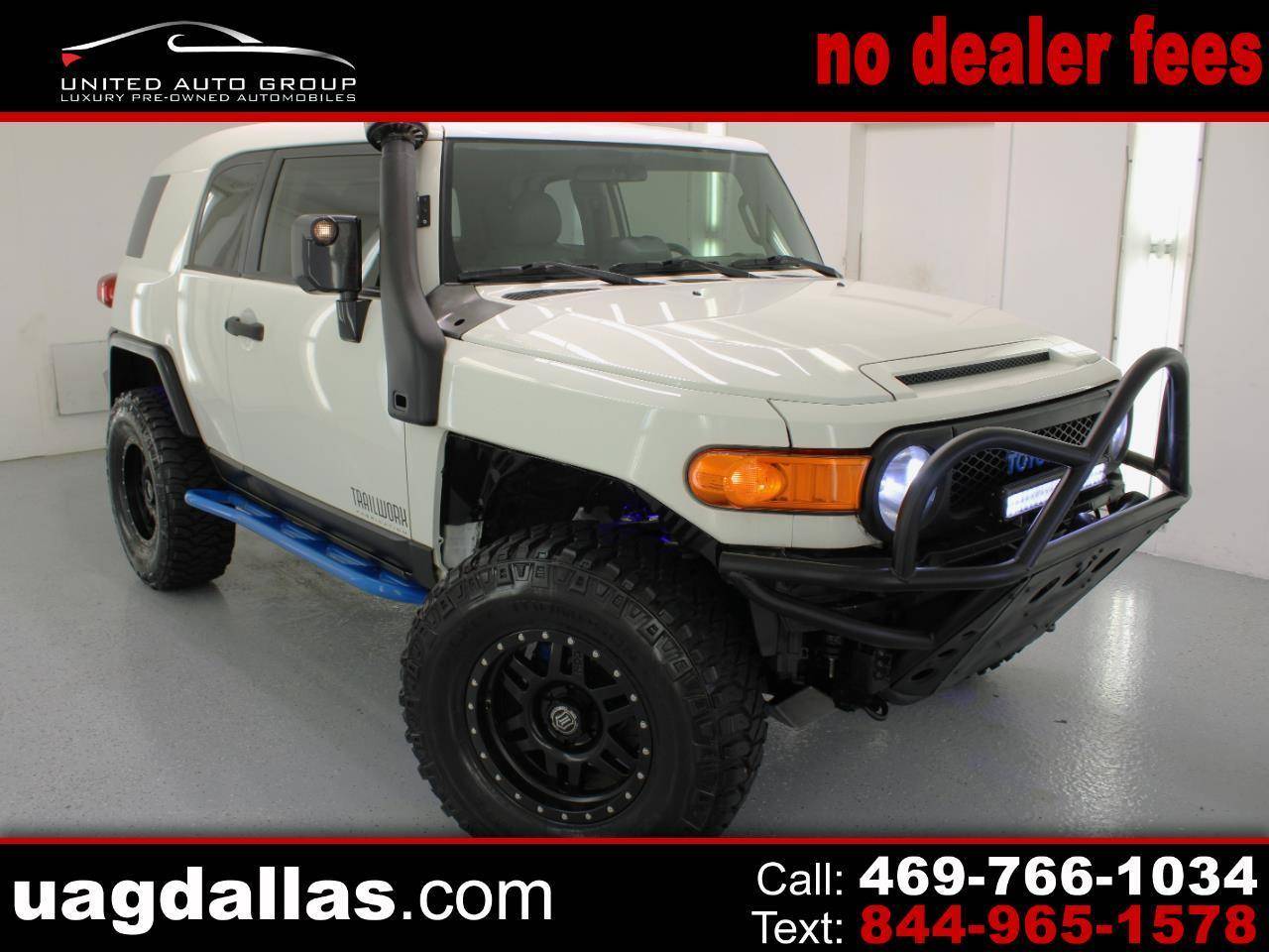 2014 Toyota FJ Cruiser Base