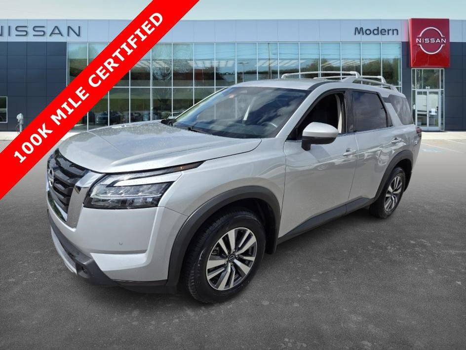 2024 Nissan Pathfinder SL — SUV — 15,715 mi — Hickory, NC