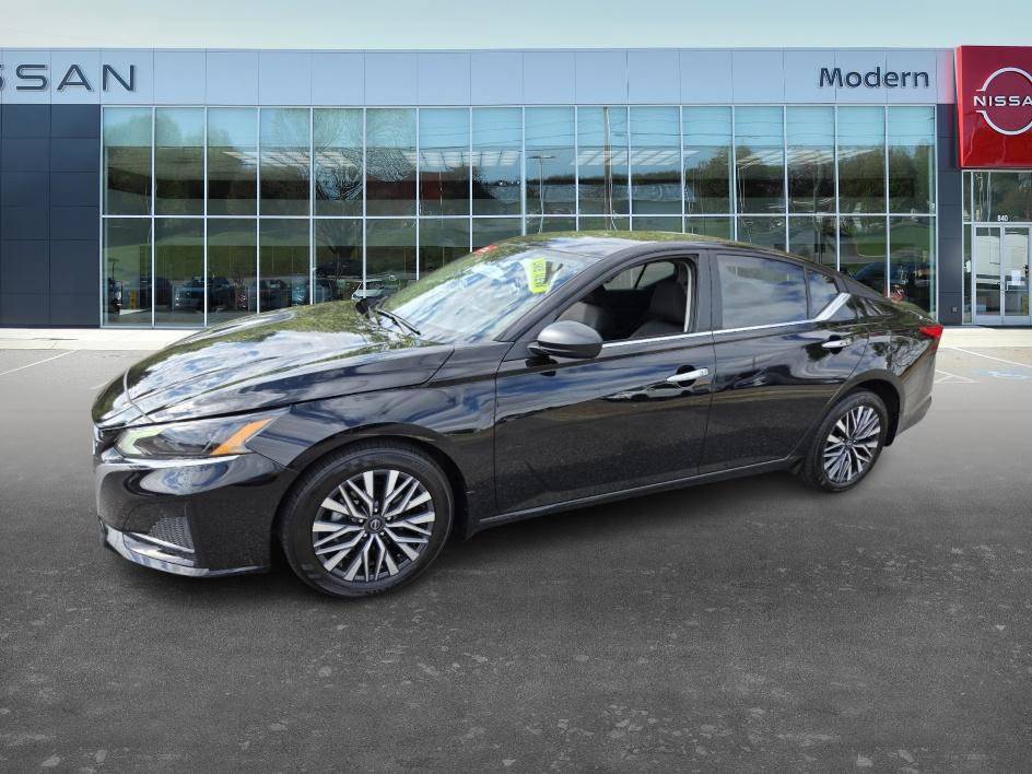 2025 Nissan Altima SV — Sedan — 12,522 mi — Hickory, NC