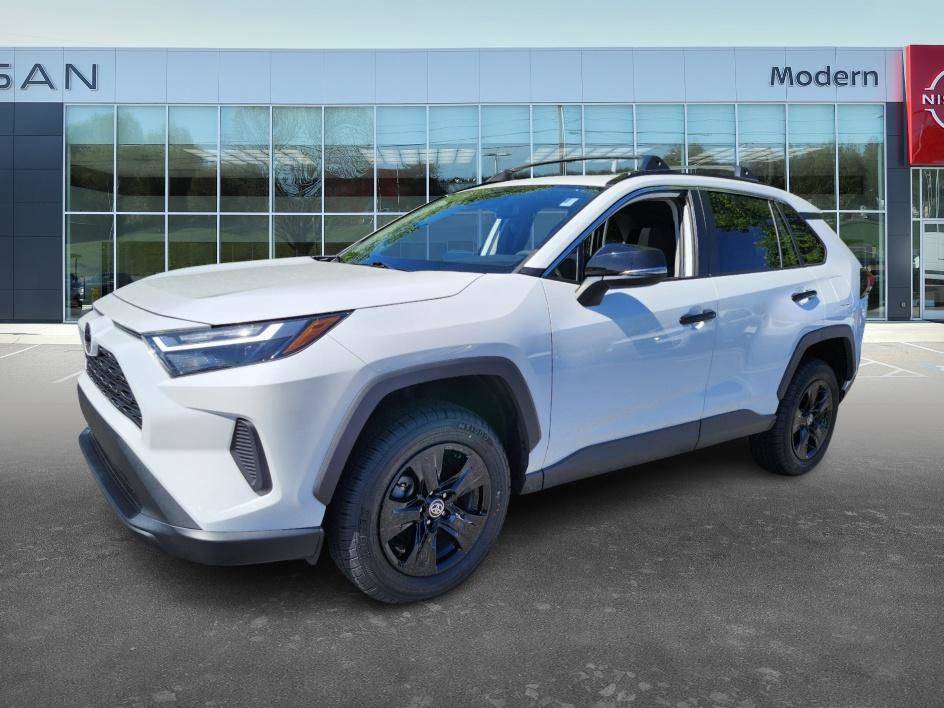 2022 Toyota RAV4 XLE — SUV — 40,737 mi — Hickory, NC
